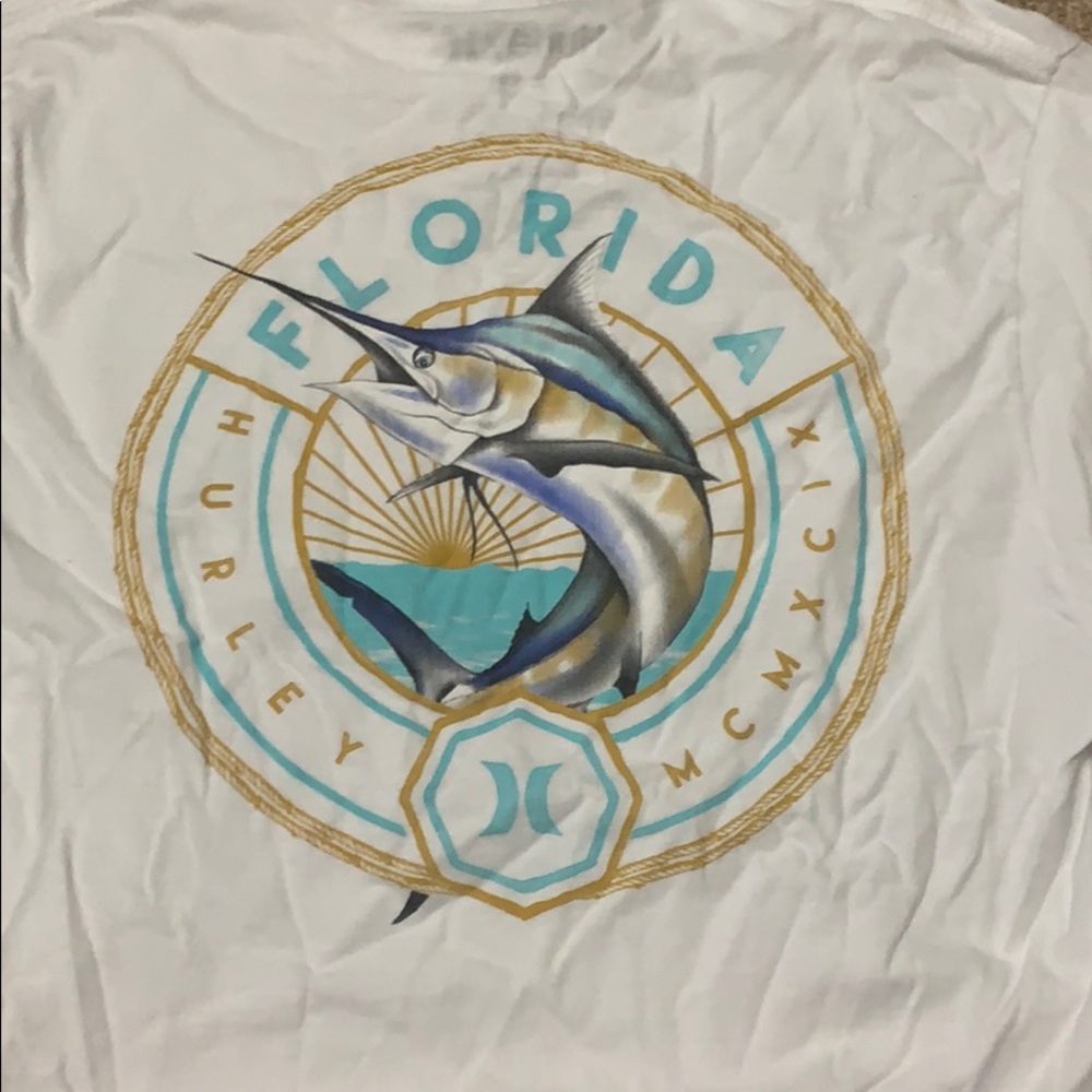 Hurley tshirt